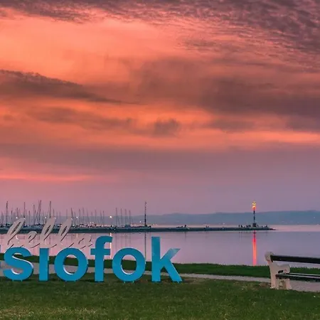 Holiday House Riviera - Balaton - Siófok